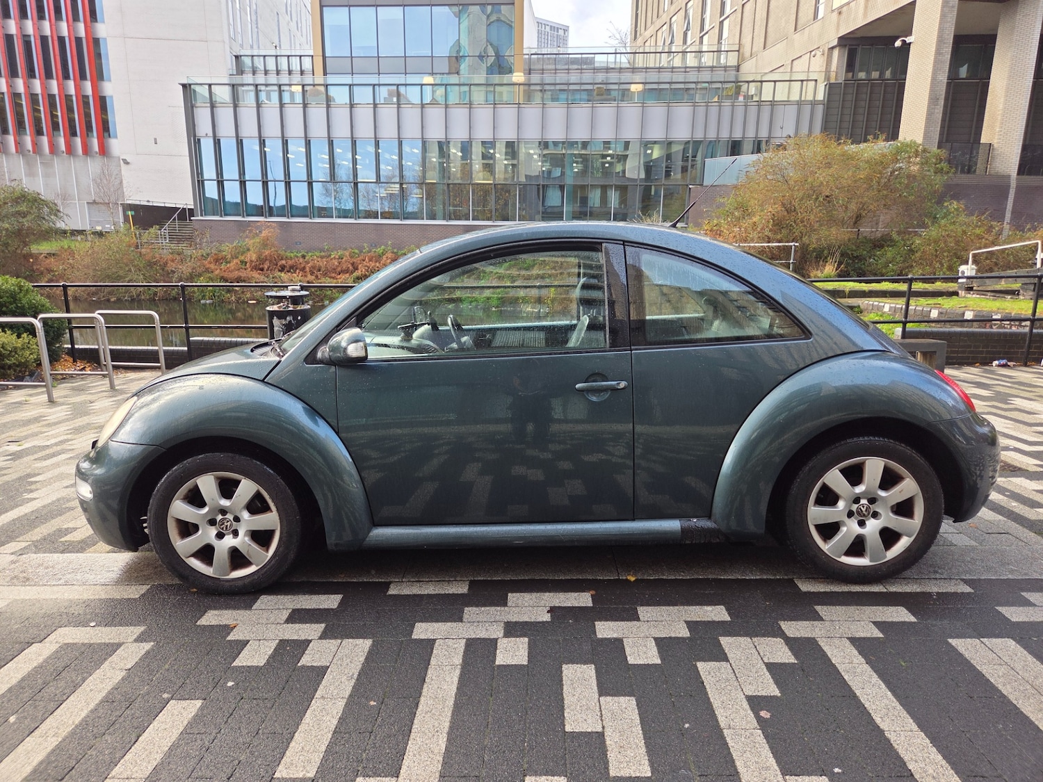 Used Volkswagen Beetle 2005 for sale - 76802497: Photo 1