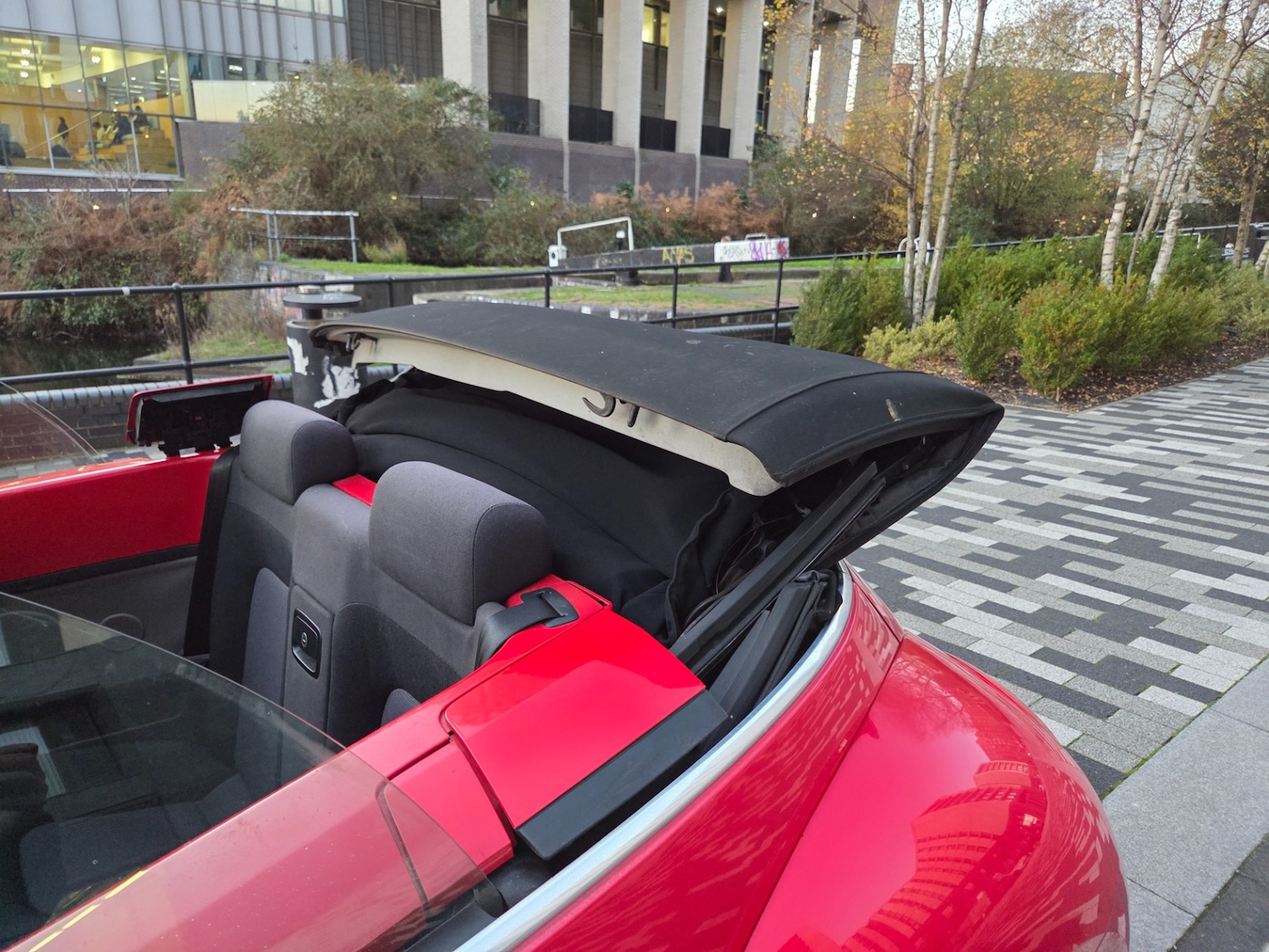 Used Volkswagen Beetle 2004 for sale - 76649657: Photo 13