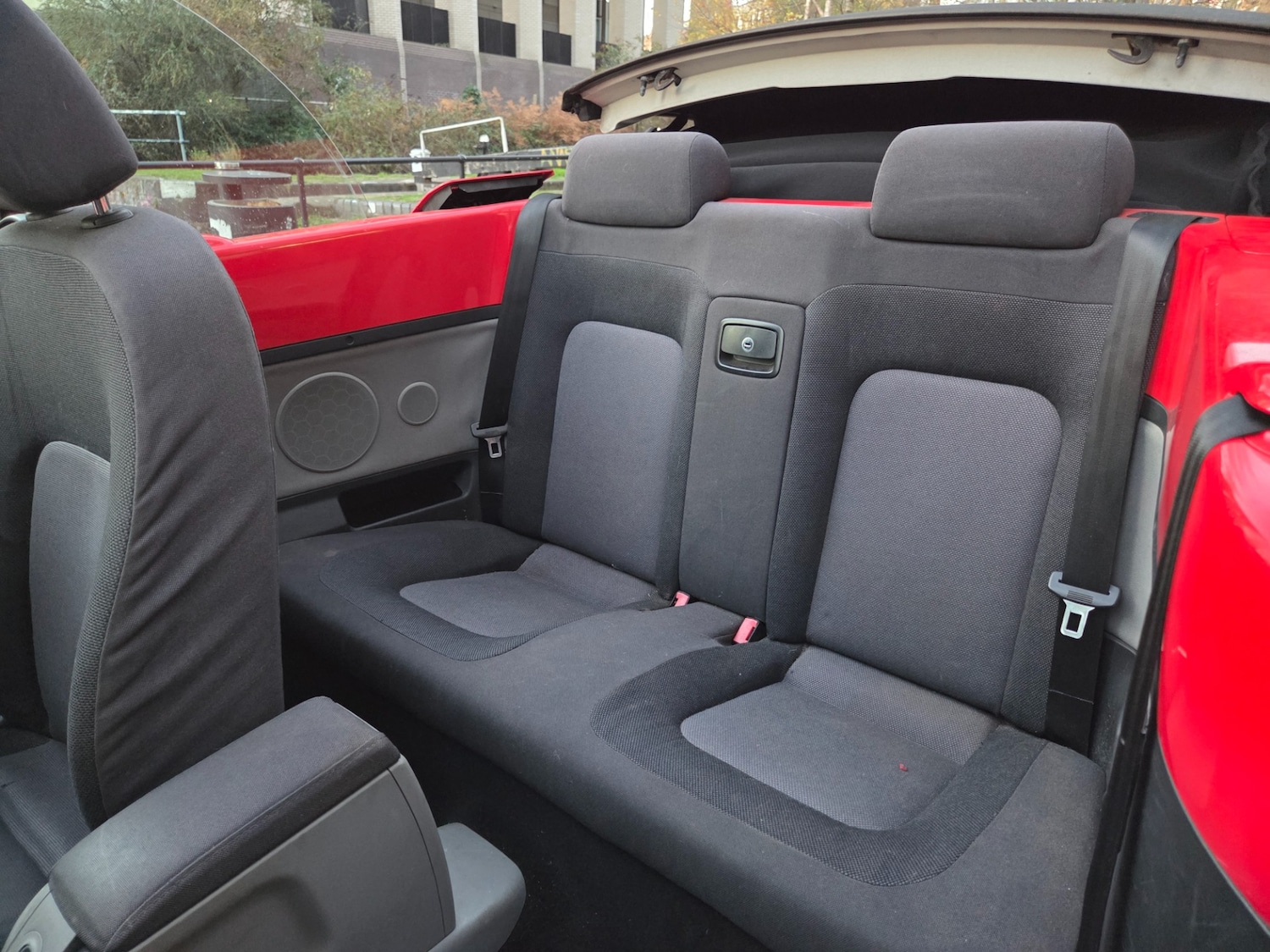 Used Volkswagen Beetle 2004 for sale - 76649657: Photo 14