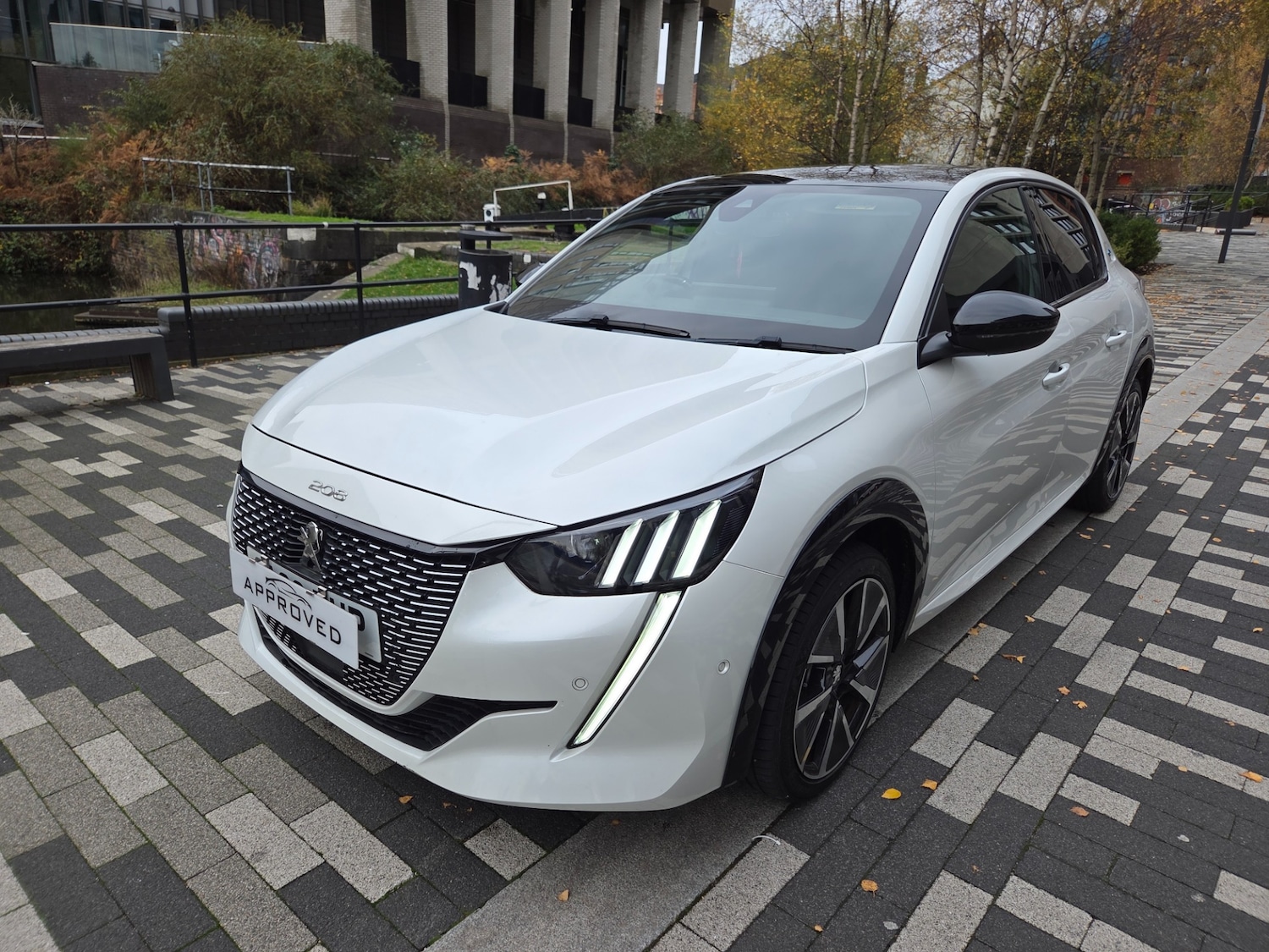 Used Peugeot 208 2022 for sale - 76594852: Photo 2