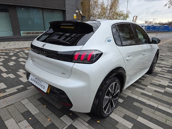 Used Peugeot 208 2022 for sale - 76594852: Photo