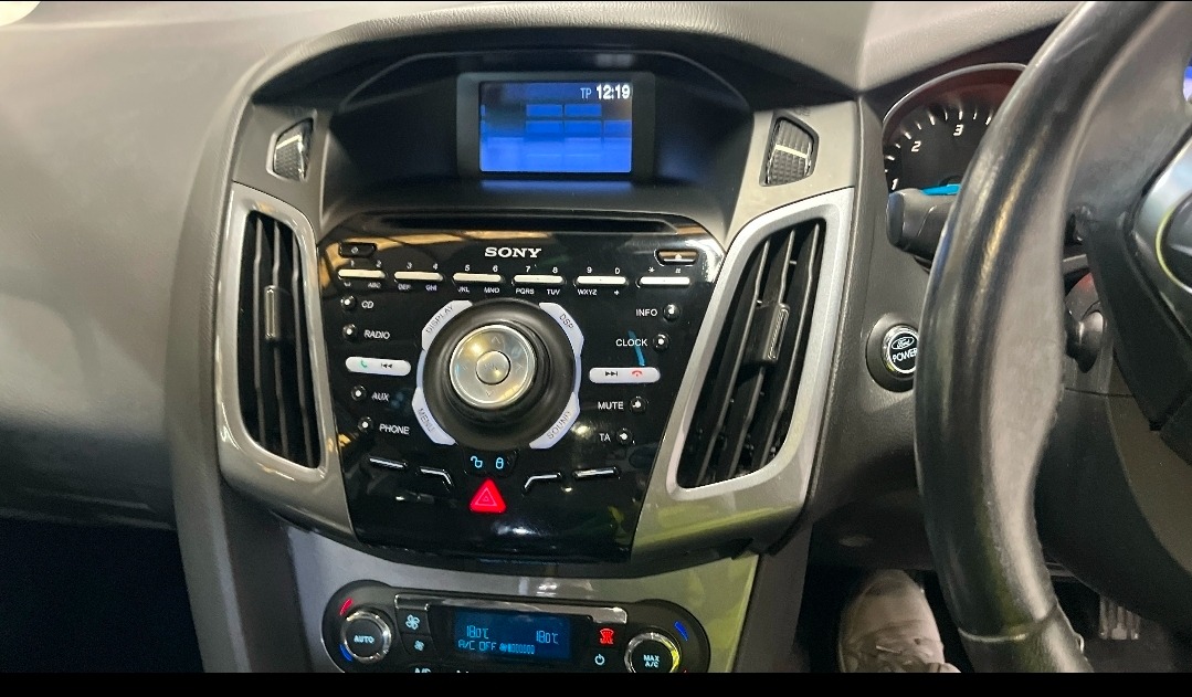 Used Ford Focus 2012 for sale - 77767185: Photo 11