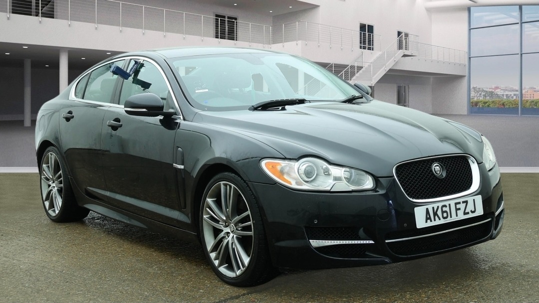 Used Jaguar XF 2011 for sale - 77767146: Photo 2