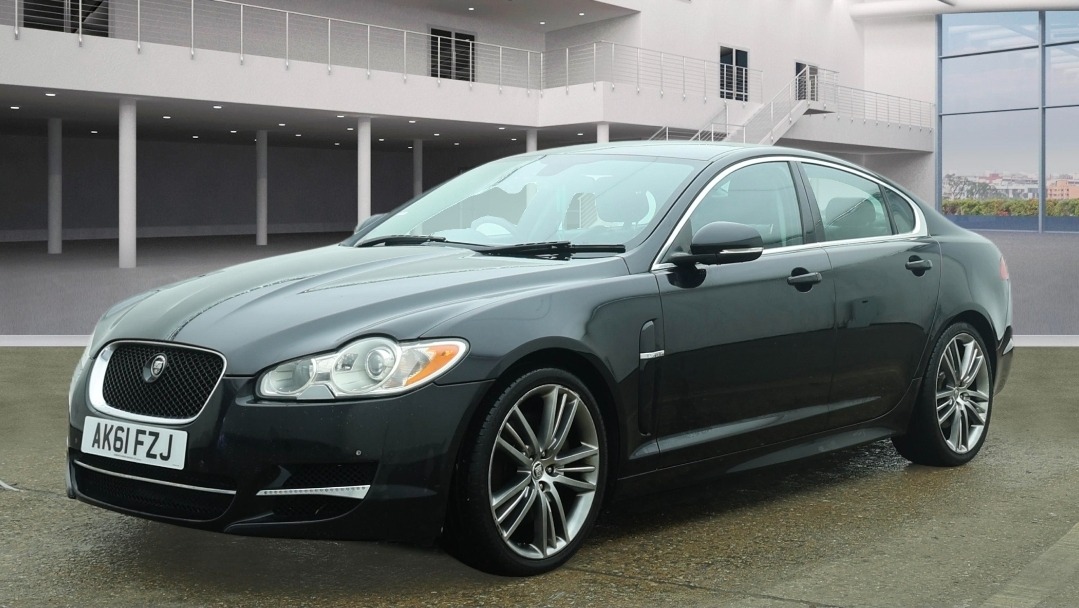 Used Jaguar XF 2011 for sale - 77767146: Photo 4