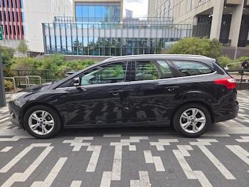 Used Ford Focus 2011 for sale - 79612794: Photo