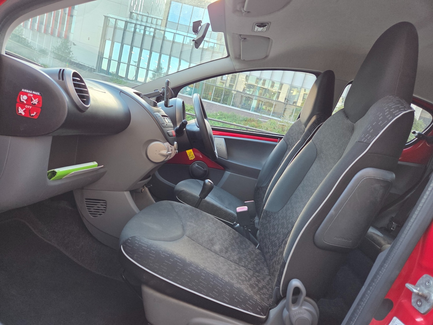 Used Peugeot 107 2009 for sale - 76260954: Photo 8