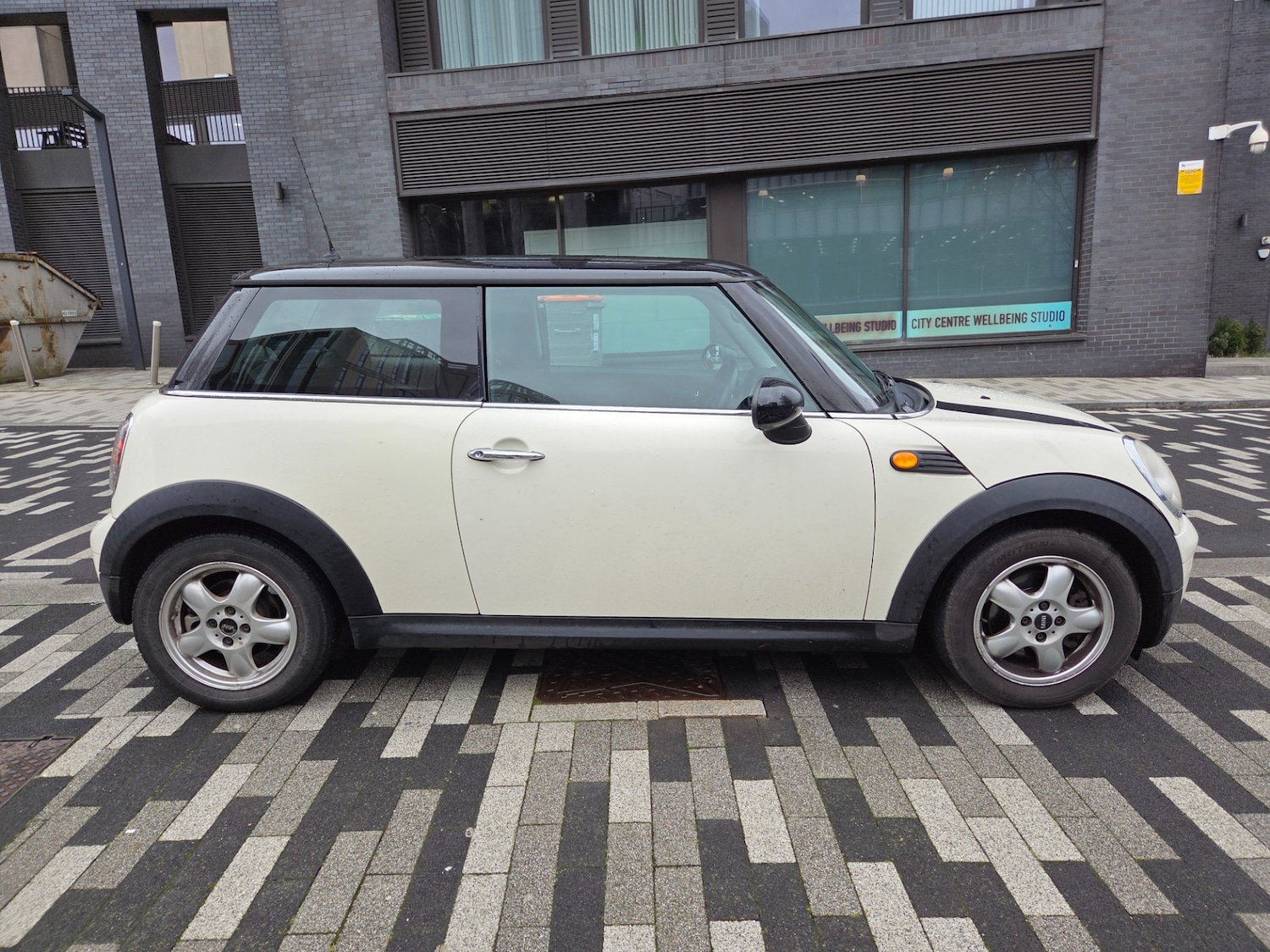 Used MINI Hatch 2009 for sale - 77090748: Photo 18