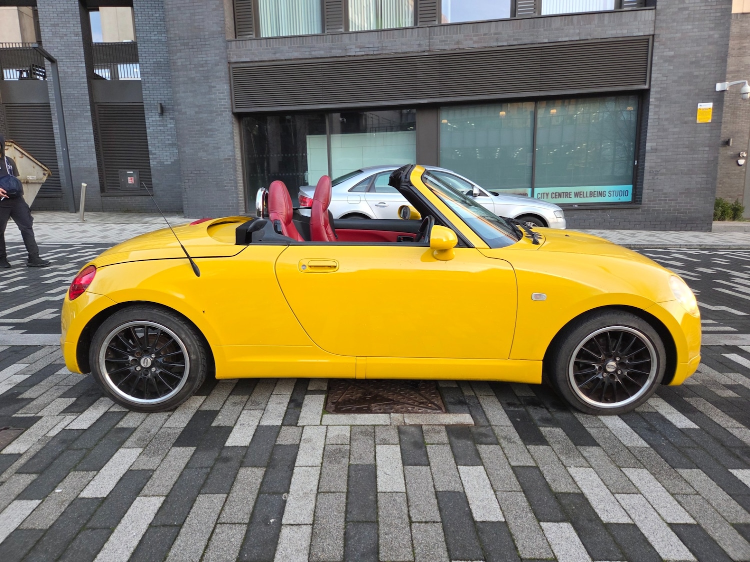 Used Daihatsu Copen 2003 for sale - 76896493: Photo 20