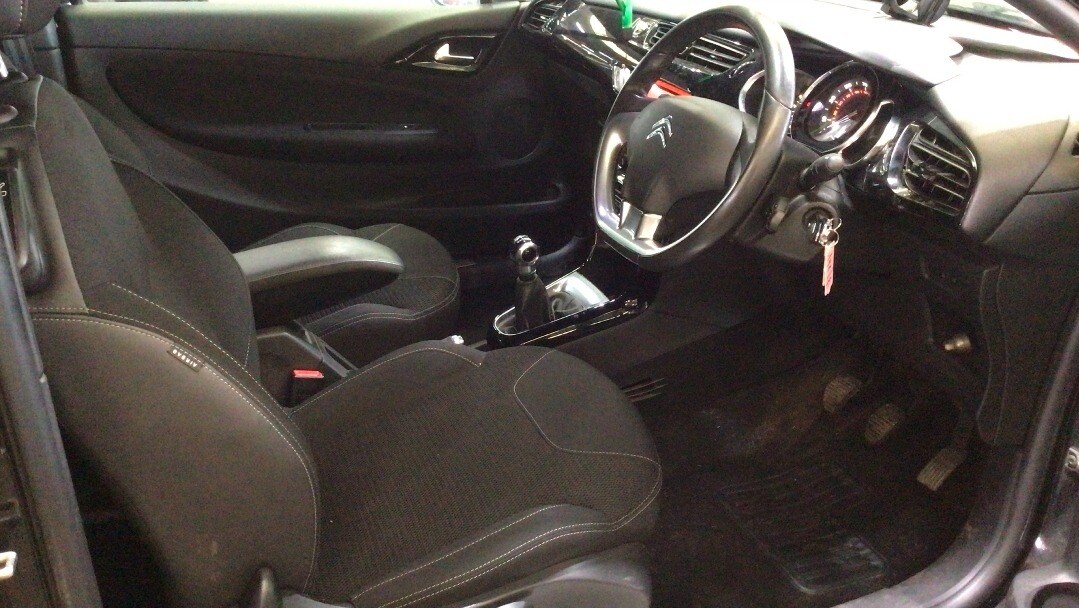 Used Citroen DS3 2015 for sale - 77981990: Photo 5