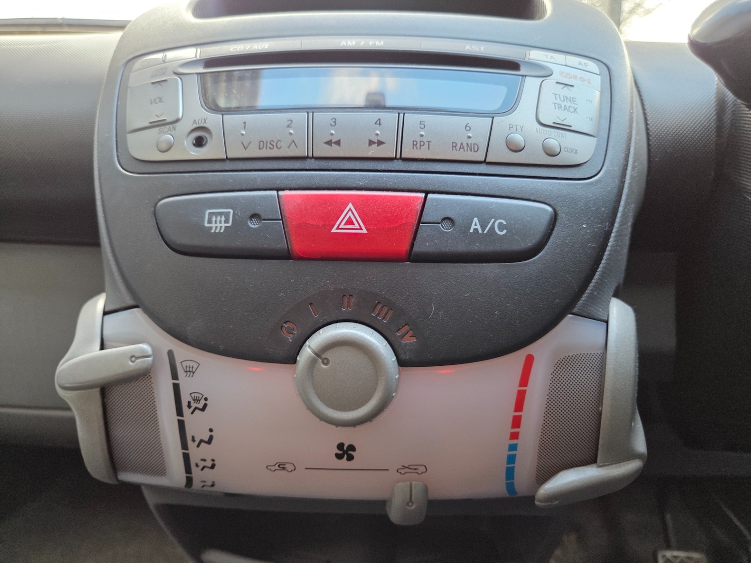 Used Toyota AYGO 2008 for sale - 77841235: Photo 18