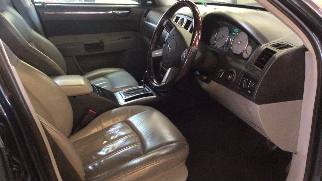 Used Chrysler 300C 2007 for sale - 78045976: Photo 14