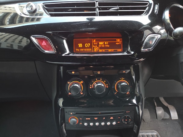 Used Citroen DS3 2010 for sale - 76212200: Photo 12
