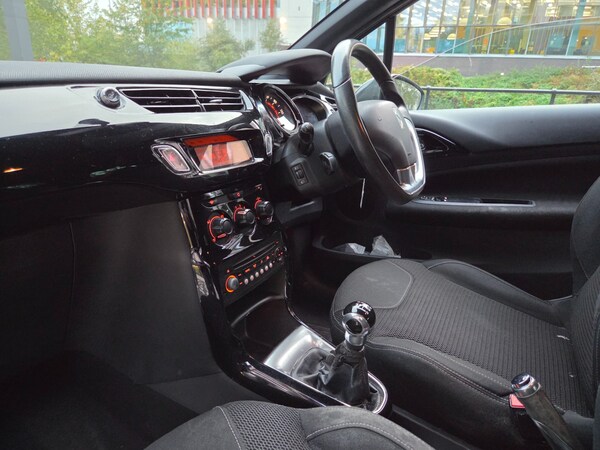 Used Citroen DS3 2010 for sale - 76212200: Photo 8