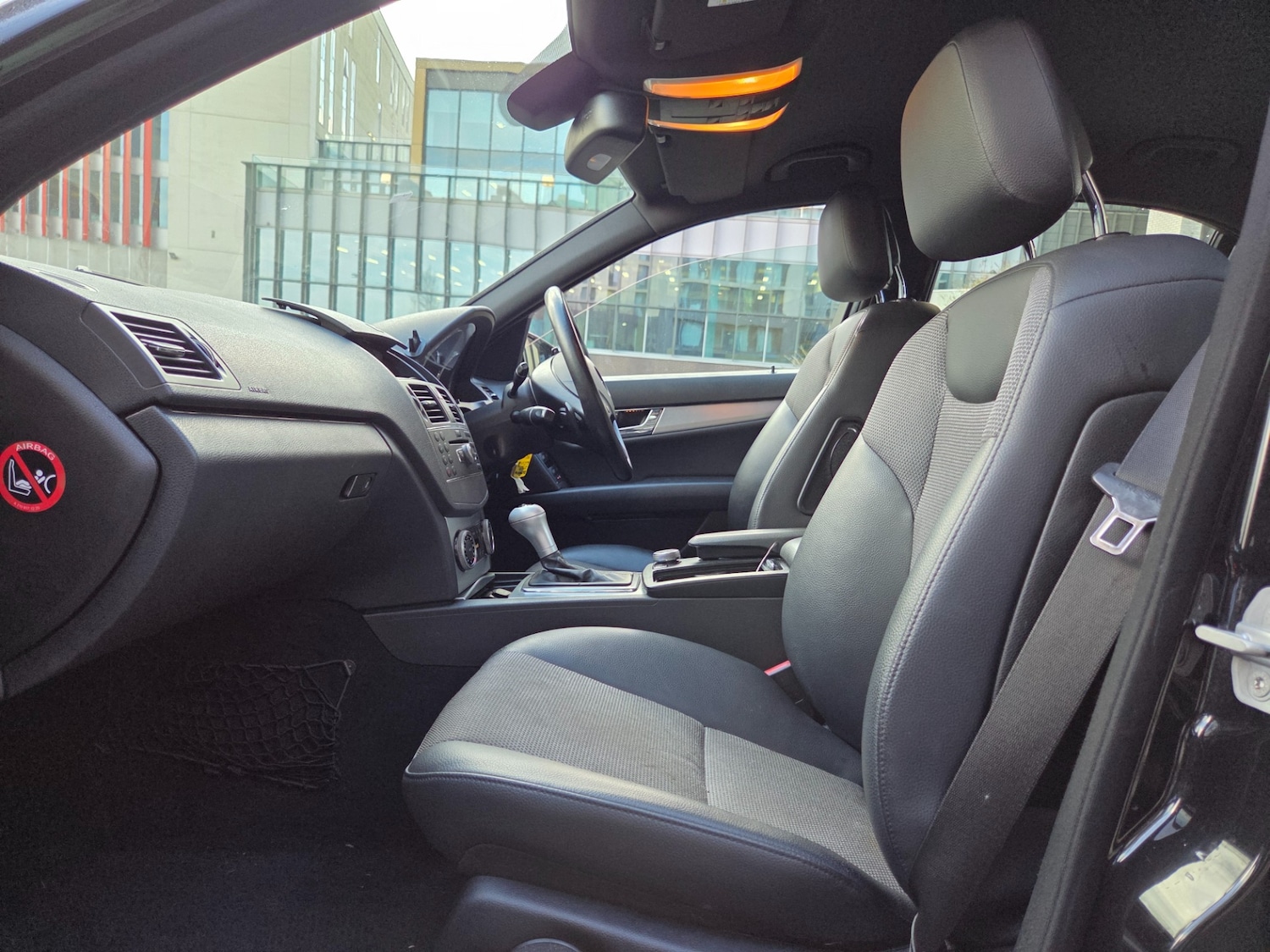 Used Mercedes-Benz C Class 2009 for sale - 77466108: Photo 8