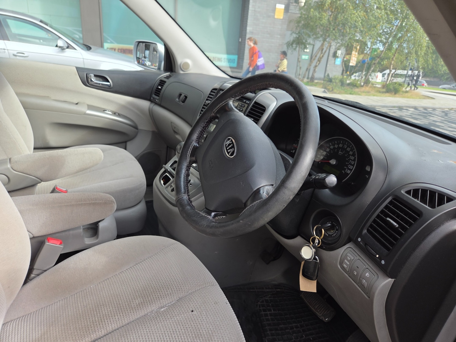 Used Kia Sedona 2007 for sale - 76187357: Photo 12