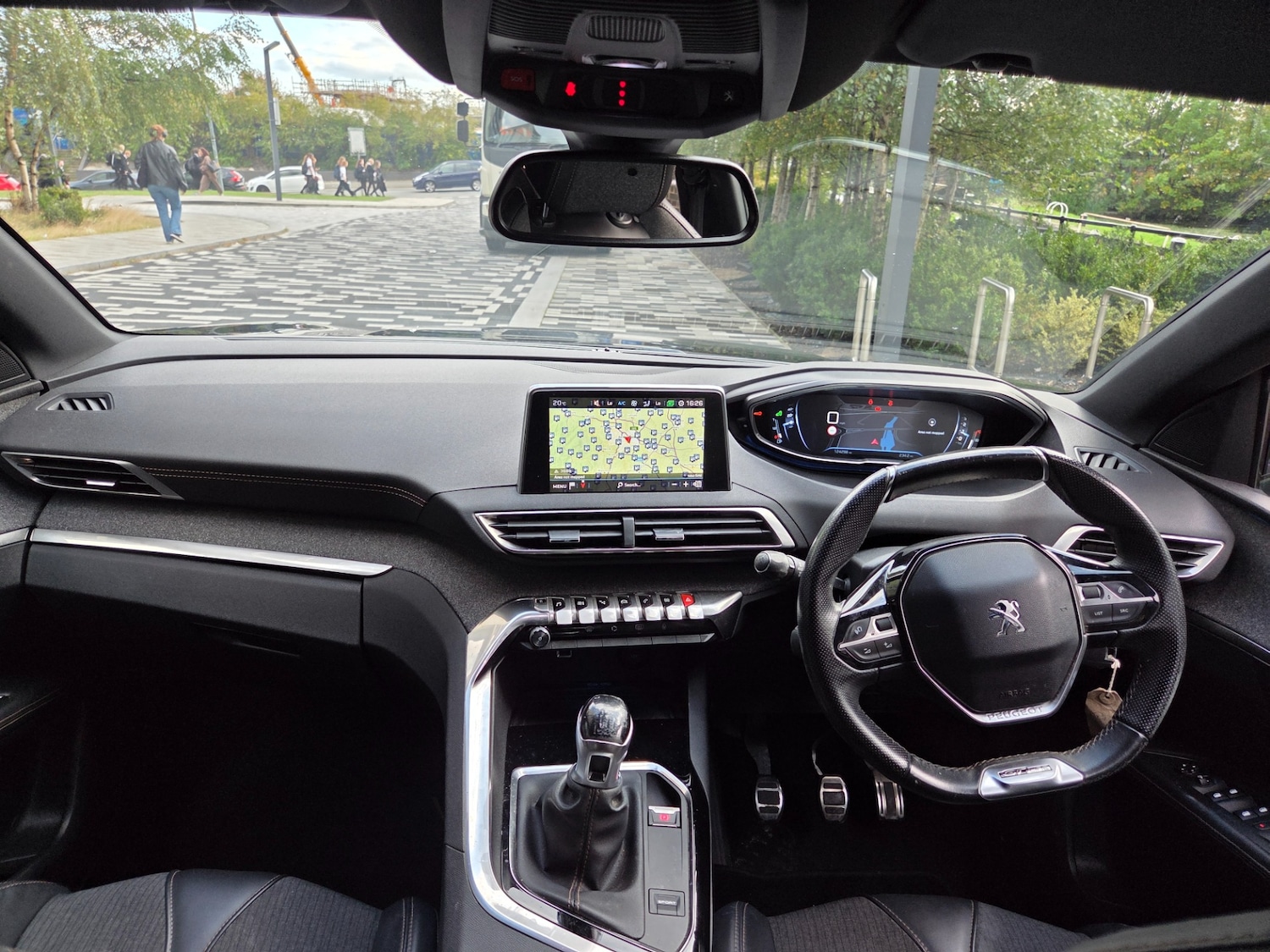 Used Peugeot 3008 2017 for sale - 76120515: Photo 11