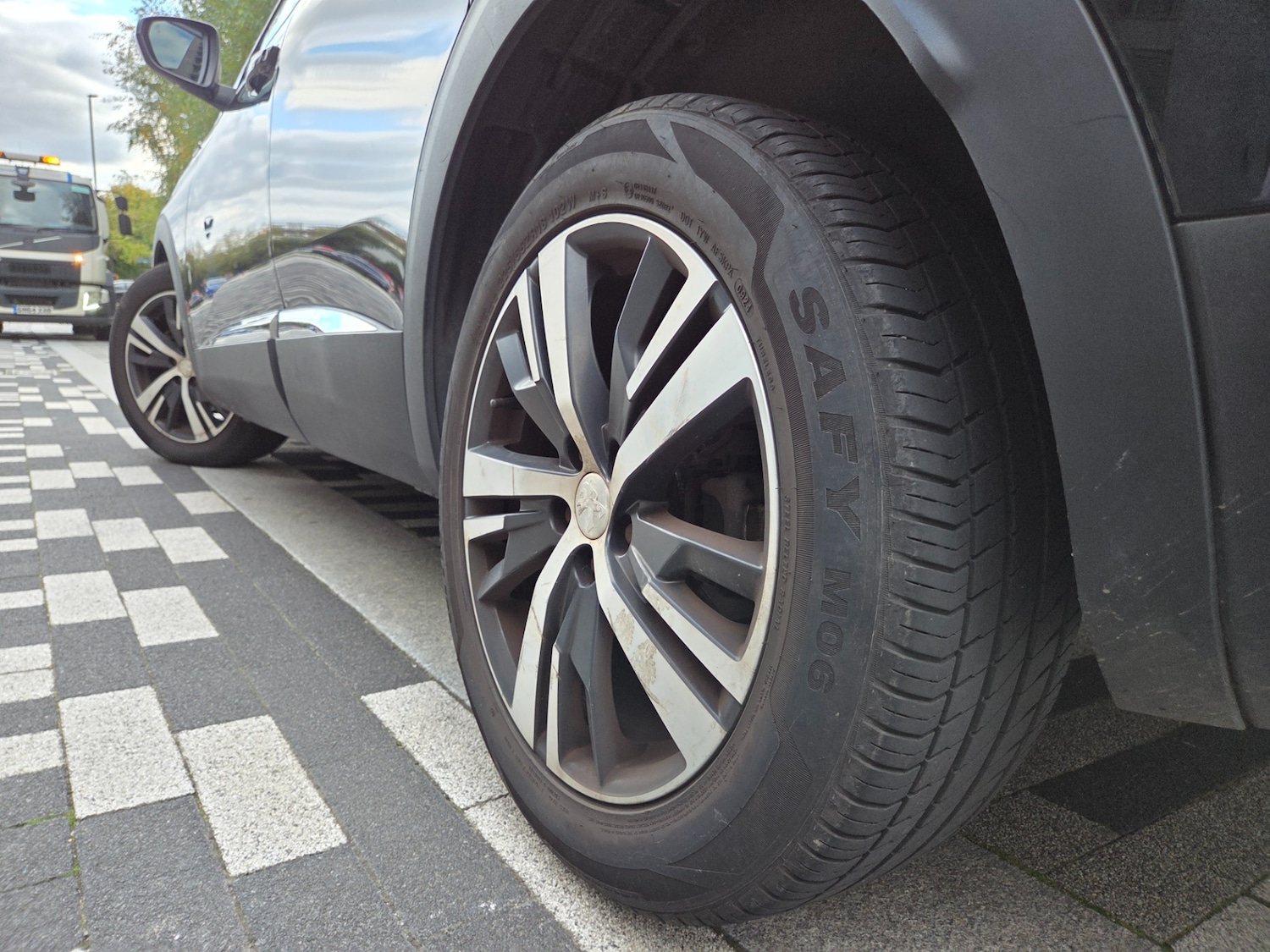 Used Peugeot 3008 2017 for sale - 76120515: Photo 19