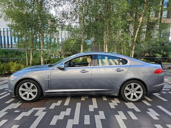 2009 (09) - 3.0d V6 Luxury 4dr Auto