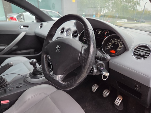 Used Peugeot RCZ 2012 for sale - 76268828: Photo 10