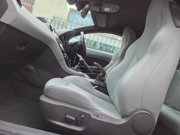 Used Peugeot RCZ 2012 for sale - 76268828: Photo 8