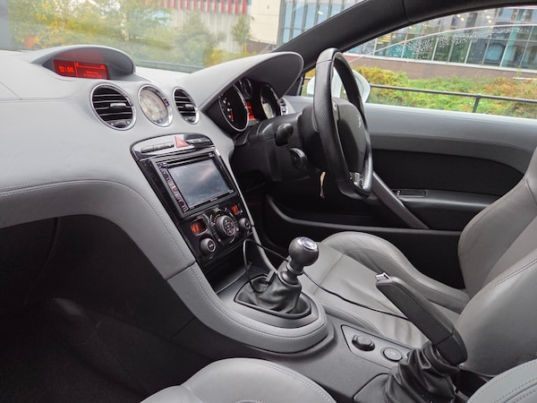 Used Peugeot RCZ 2012 for sale - 76268828: Photo 9