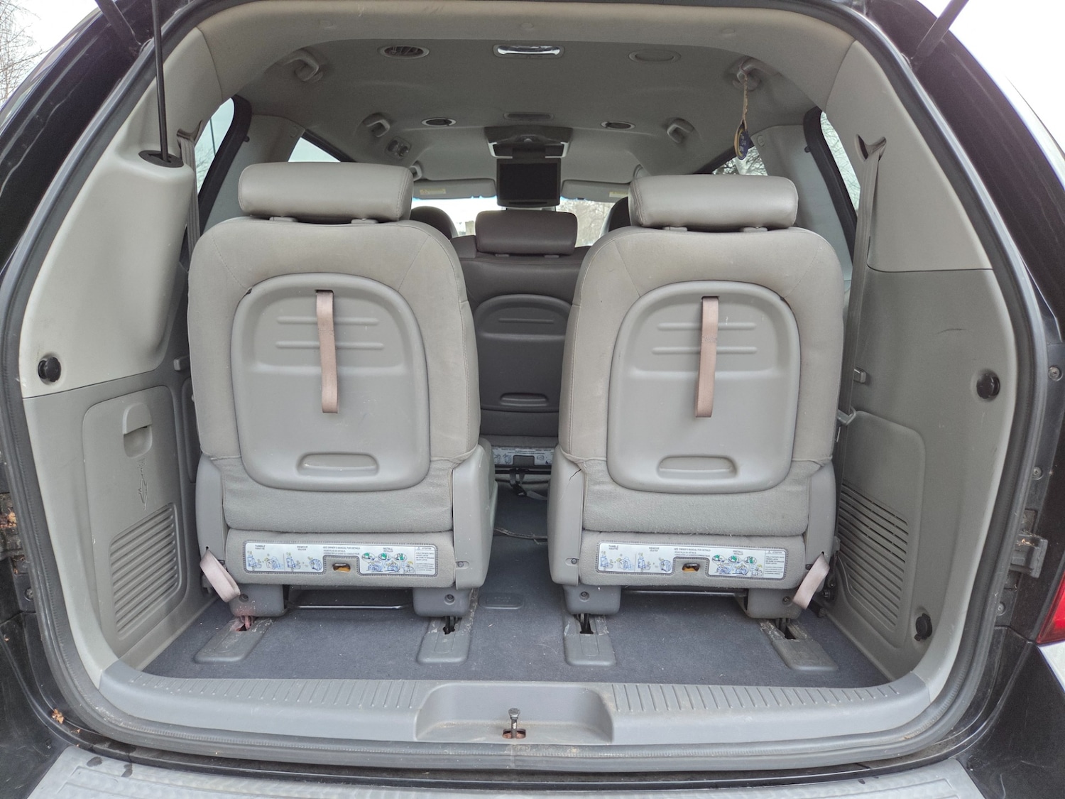 Used Kia Sedona 2010 for sale - 77342767: Photo 6