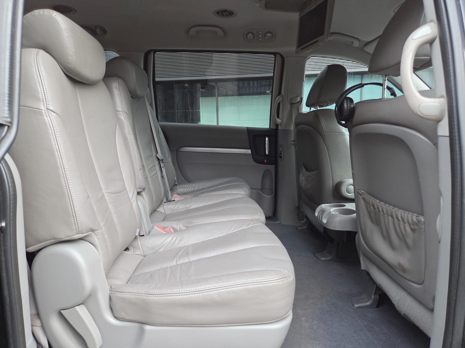 Used Kia Sedona 2010 for sale - 77342767: Photo 8