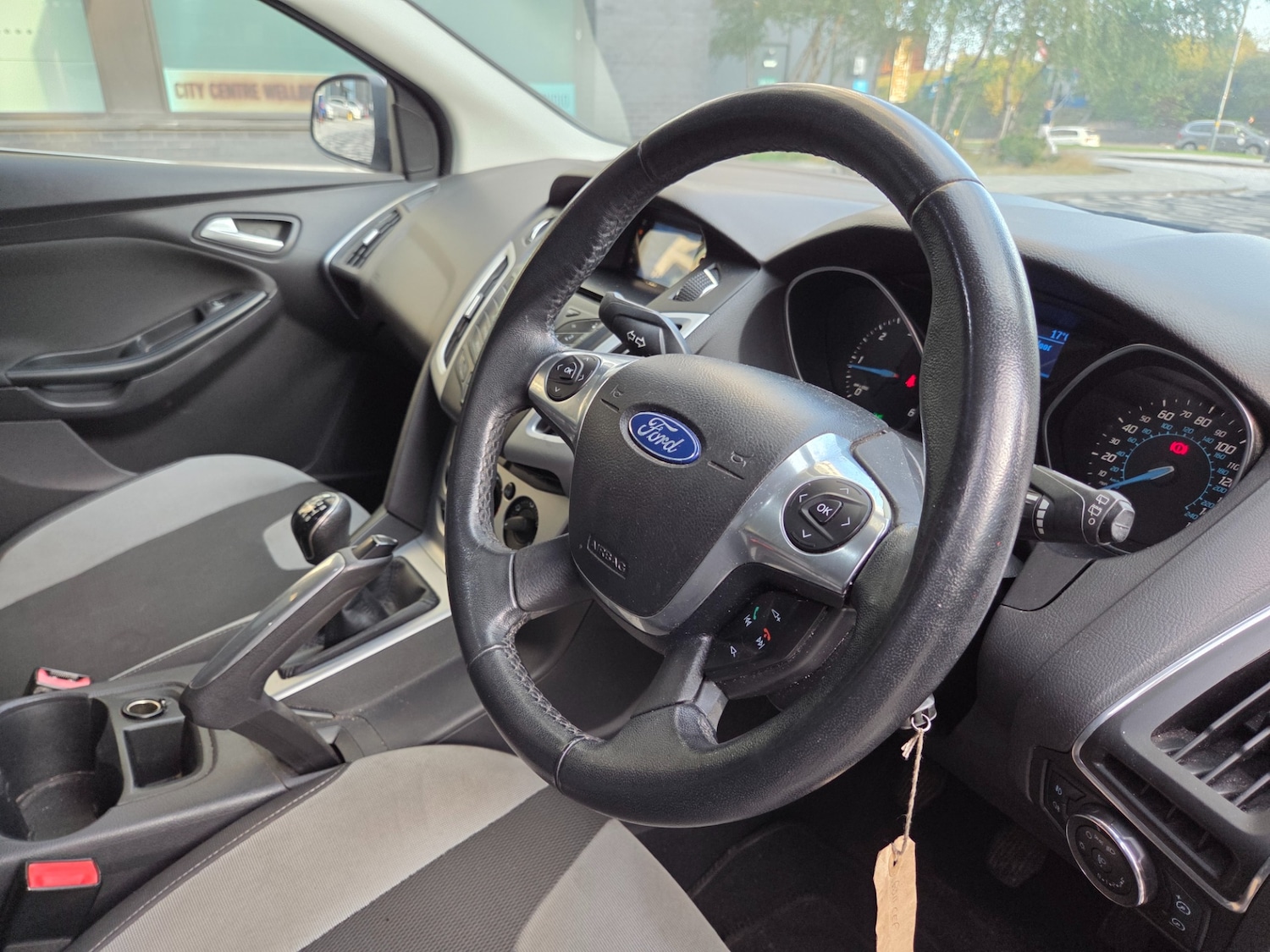 Used Ford Focus 2011 for sale - 76134433: Photo 11