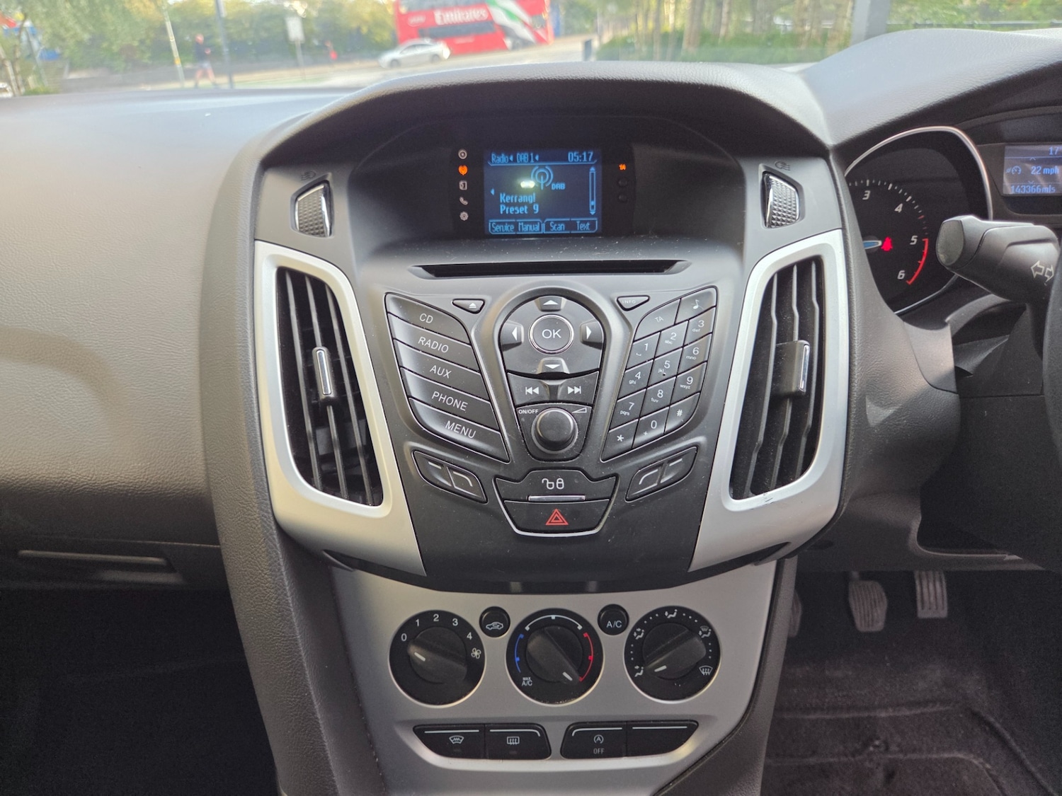 Used Ford Focus 2011 for sale - 76134433: Photo 15