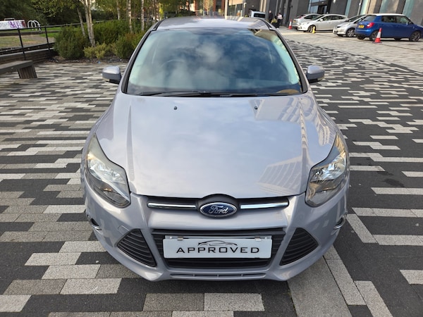 Used Ford Focus 2011 for sale - 76134433: Photo 4