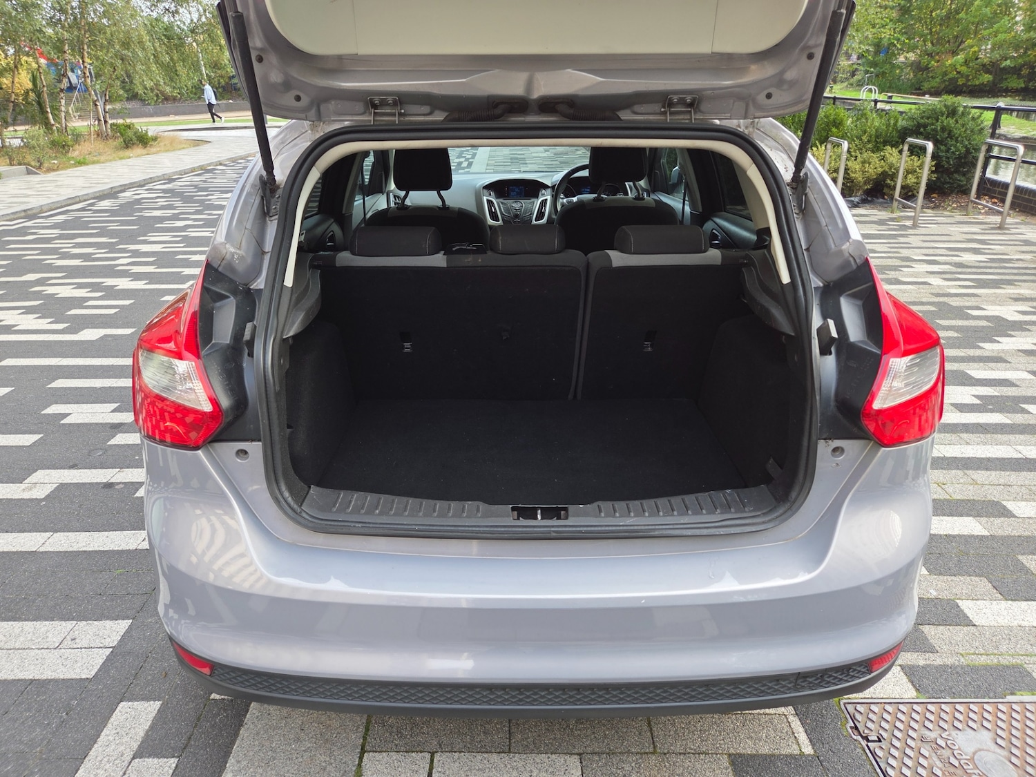 Used Ford Focus 2011 for sale - 76134433: Photo 7