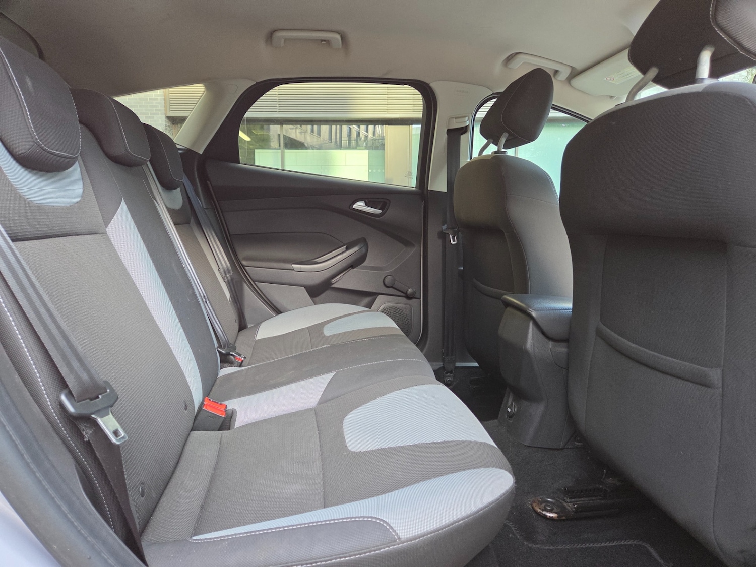 Used Ford Focus 2011 for sale - 76134433: Photo 8