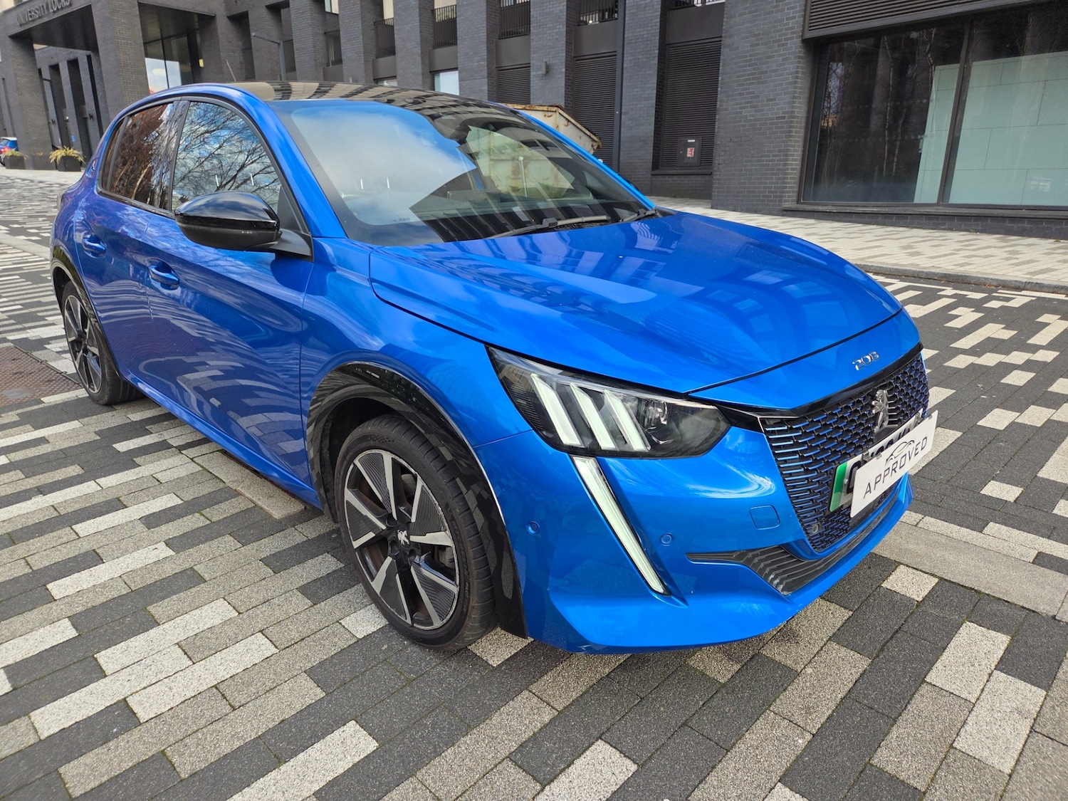 Used Peugeot 208 2022 for sale - 77050515: Photo 2