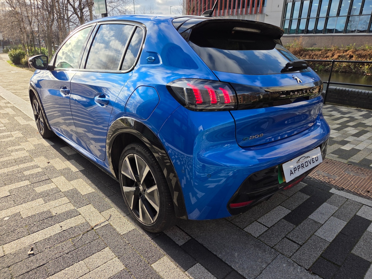 Used Peugeot 208 2022 for sale - 77050515: Photo 3