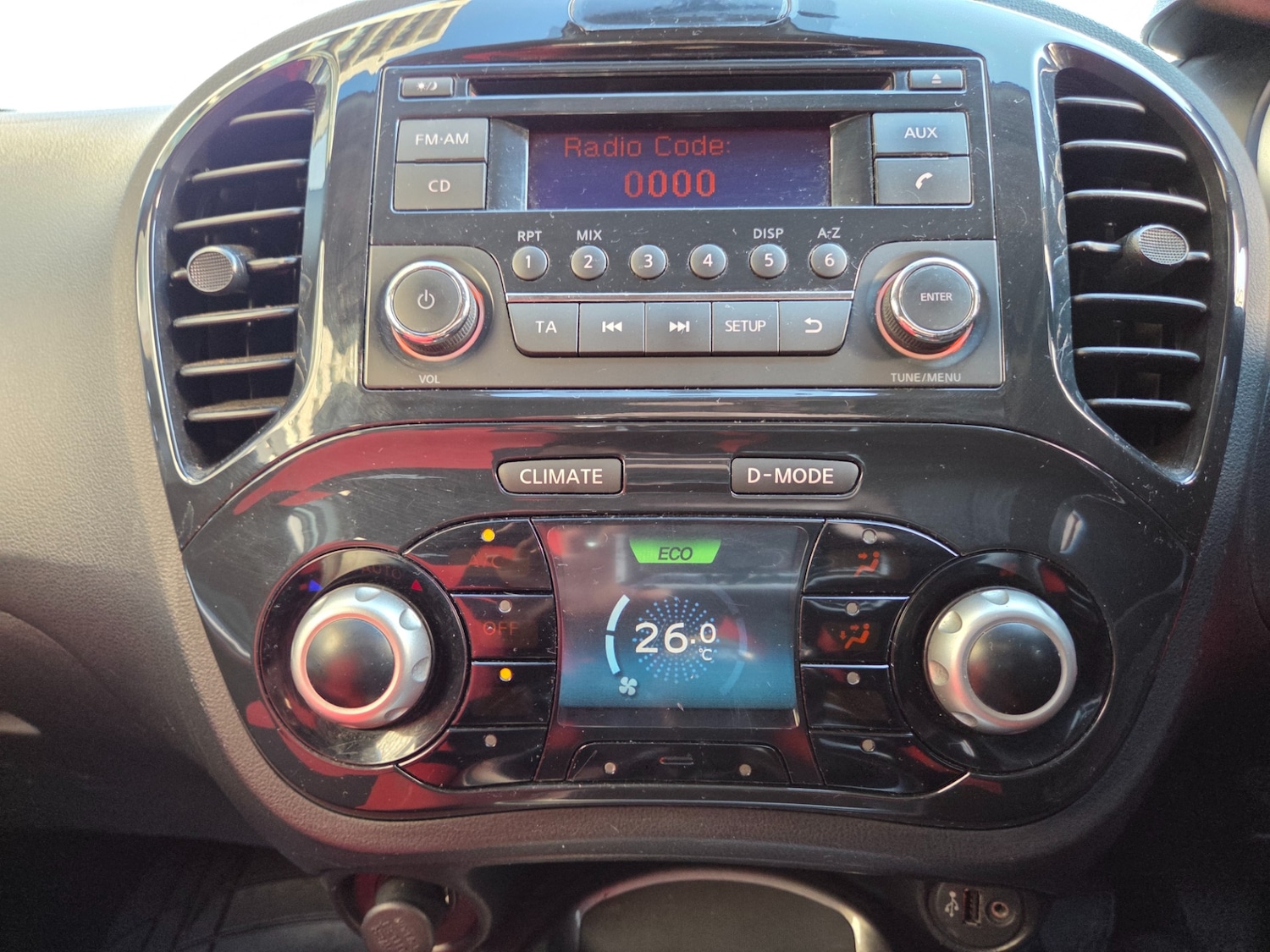 Used Nissan Juke 2012 for sale - 77754901: Photo 15