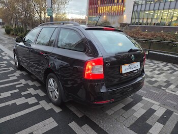 Used Skoda Octavia 2011 for sale - 77359400: Photo