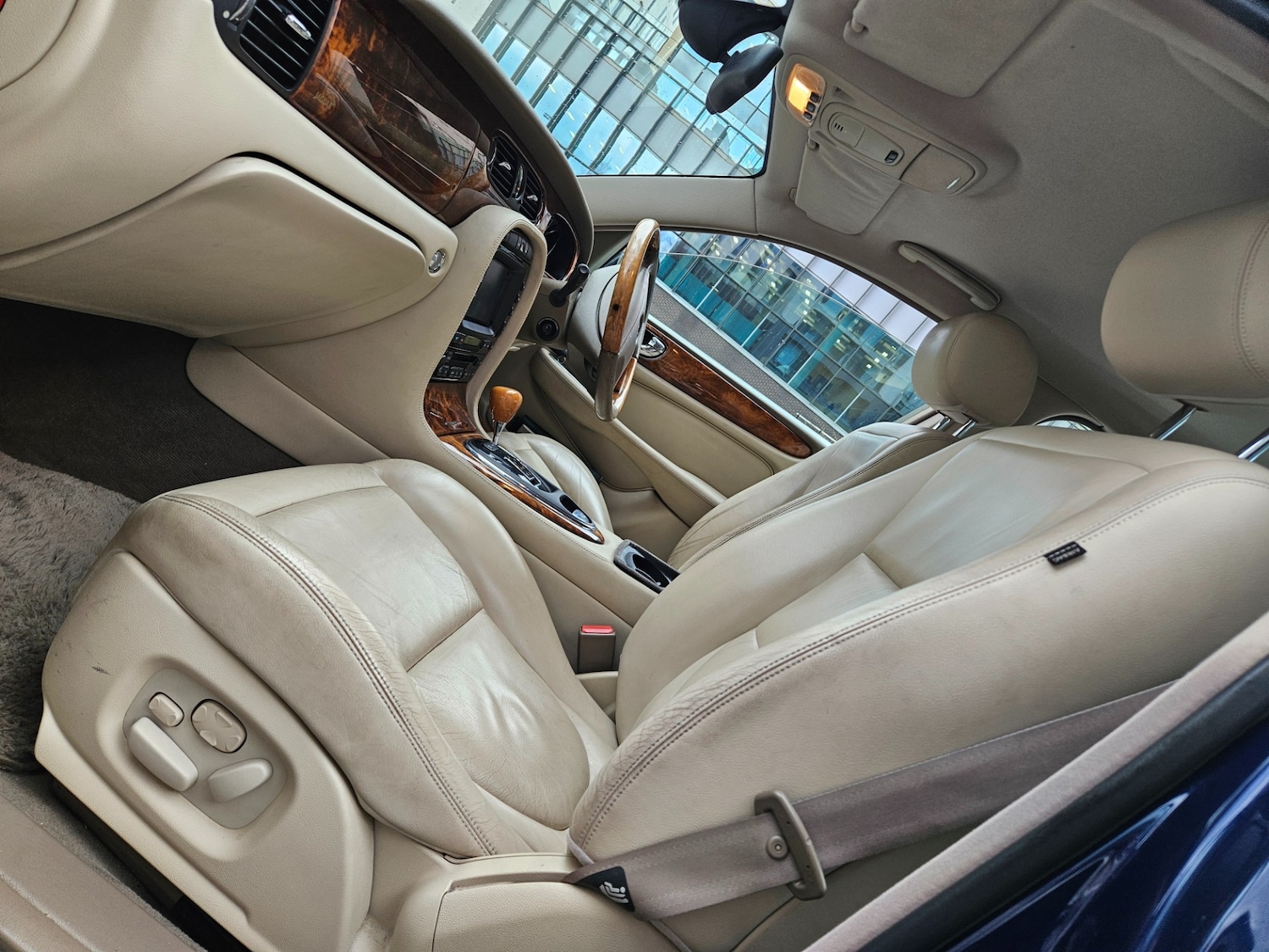 Used Jaguar XJ 2003 for sale - 77826408: Photo 8