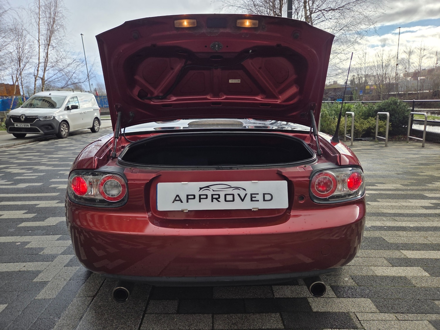 Used Mazda MX-5 2006 for sale - 77520130: Photo 6