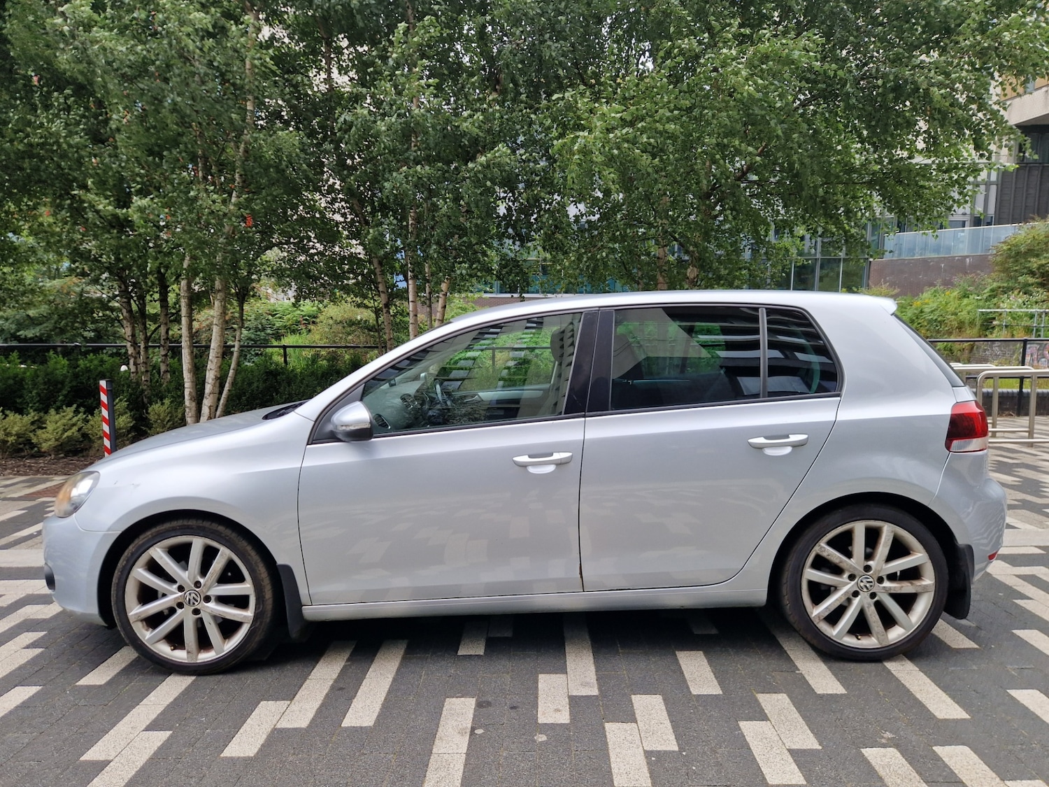 Used Volkswagen Golf 2009 for sale - 76397192: Photo 1