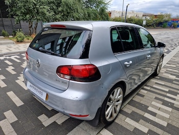 Used Volkswagen Golf 2009 for sale - 76397192: Photo