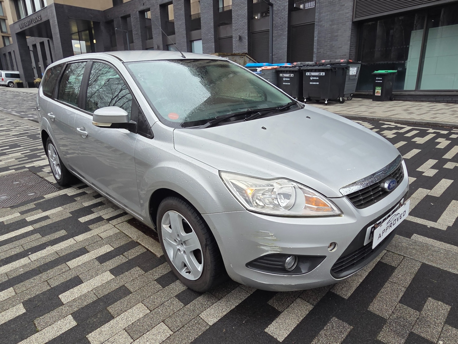 Used Ford Focus 2009 for sale - 77277651: Photo 2
