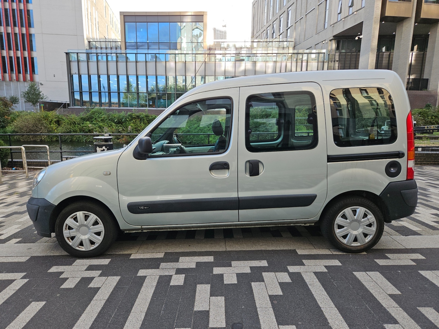 Vehicle 1
