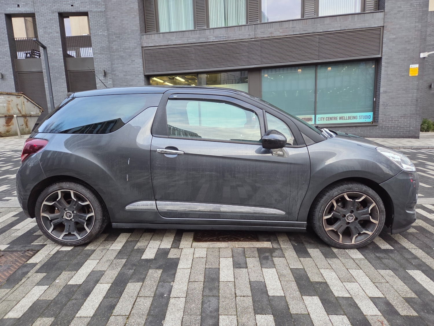 Used Citroen DS3 2013 for sale - 77230696: Photo 15