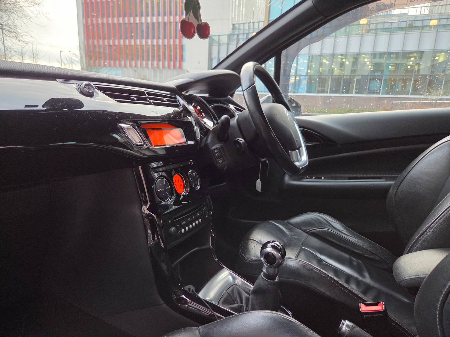 Used Citroen DS3 2013 for sale - 77230696: Photo 9