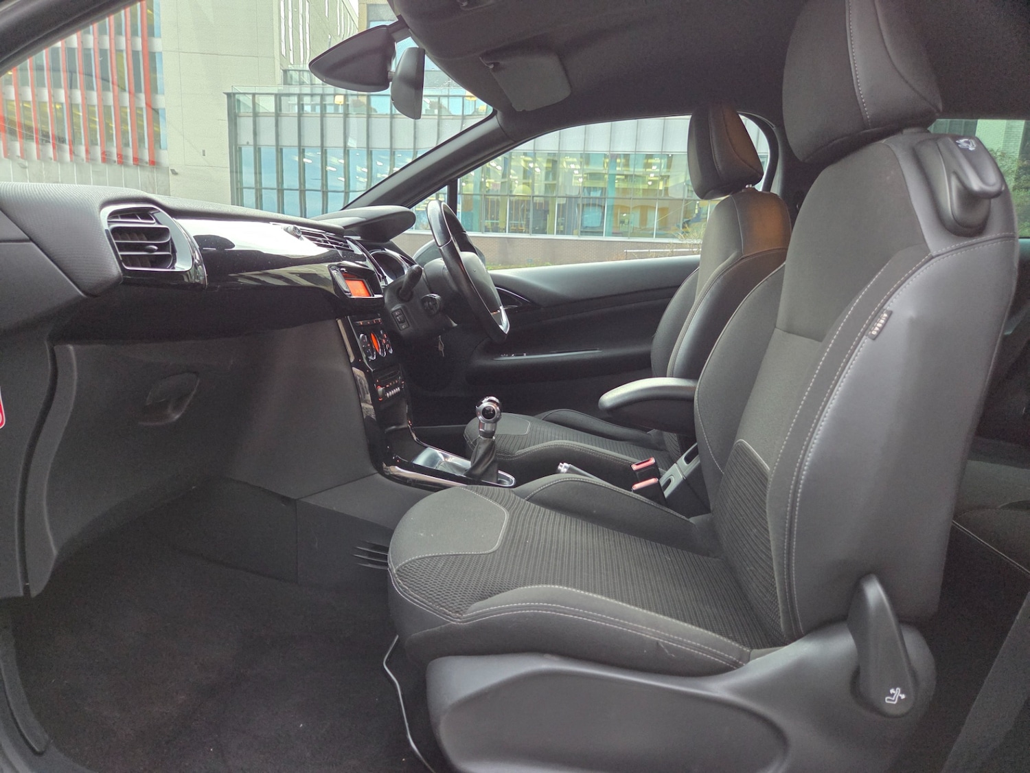 Used Citroen DS3 2012 for sale - 77195550: Photo 8