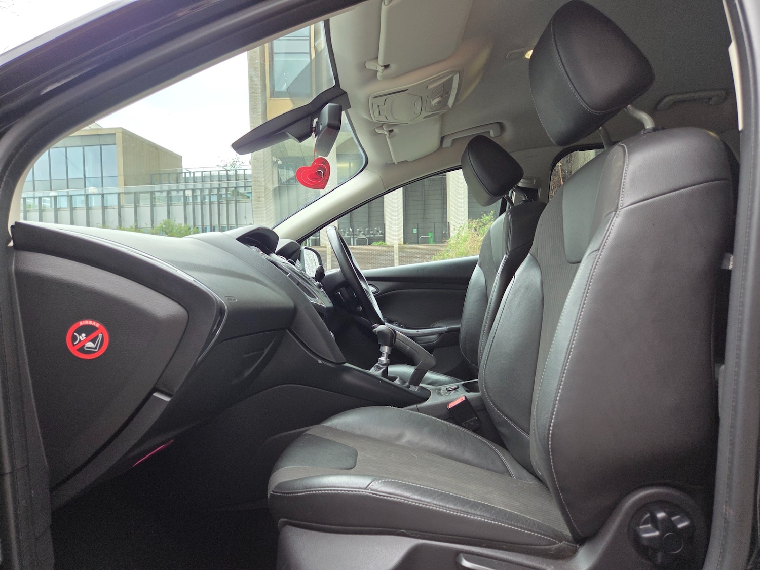 Used Ford Focus 2011 for sale - 78098500: Photo 10