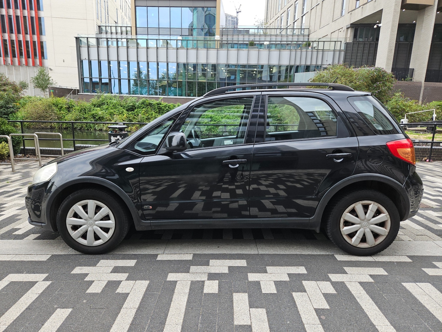 Vehicle 1