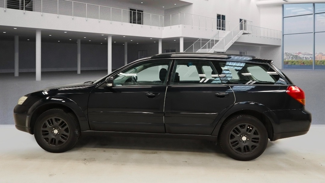 Used Subaru Outback 2005 for sale - 77896167: Photo 5