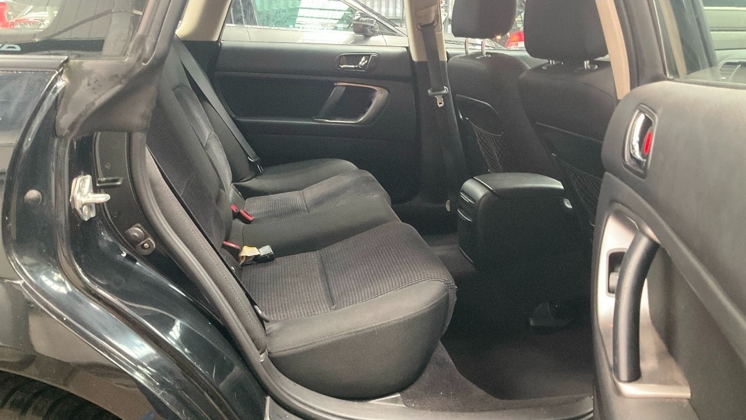 Used Subaru Outback 2005 for sale - 77896167: Photo 9