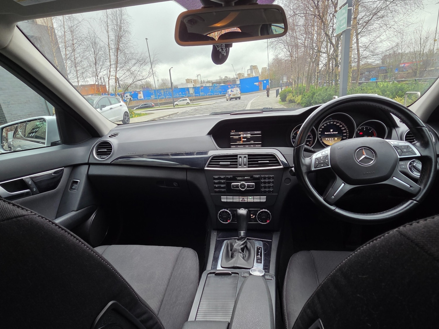 Used Mercedes-Benz C Class 2011 for sale - 77696869: Photo 12